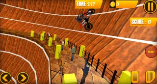 Well of Death Mega Stunt Bike Rider